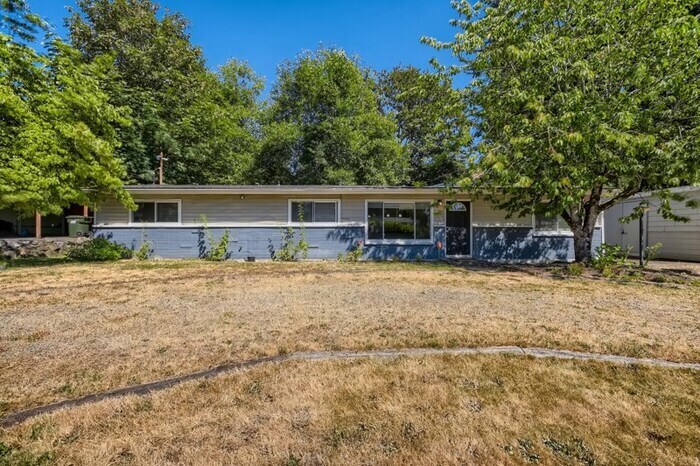 Primary Photo - 19412 136th Pl SE, Renton, WA, 98058