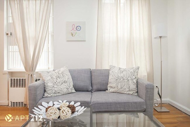 Foto del edificio - 1464 1st Ave