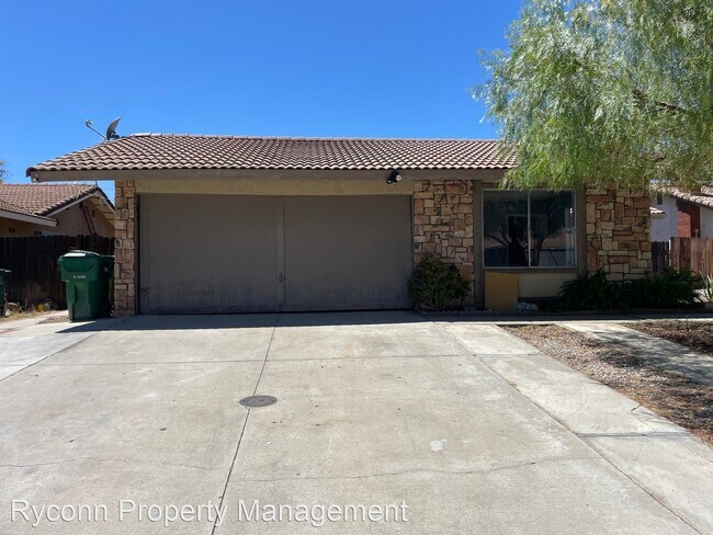 Building Photo - 4 br, 2 bath House - 12701 Valley Meadows