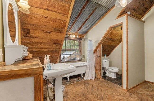 Foto del edificio - 23207 Decker Prairie-Rosehill Rd