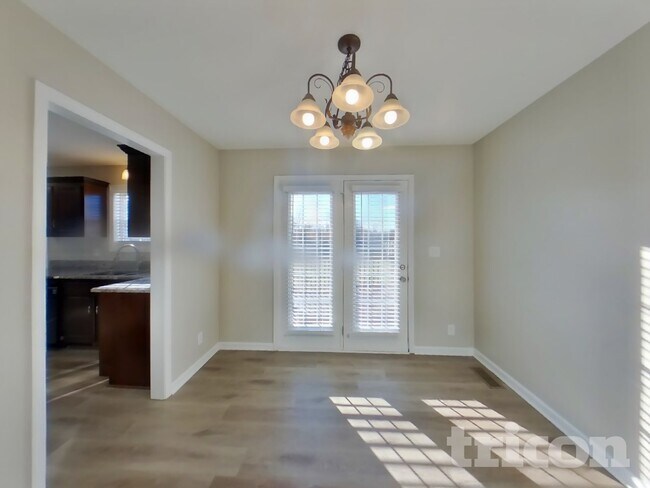 Foto del edificio - 1908 Sherman Court