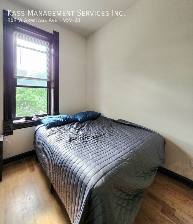 Foto del edificio - 959 W Armitage Ave