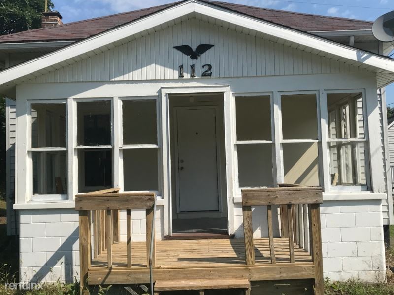 Primary Photo - 3 br, 1 bath House - 112 Lansing Ave