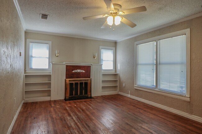 Foto del edificio - 2305 27th St