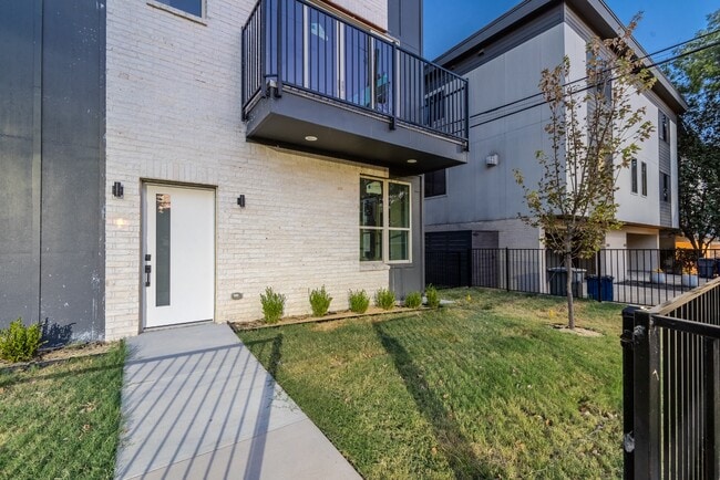 Photo - Rooftop Living Steps from Greenville Ave | 3BR/3.5BA Townhome