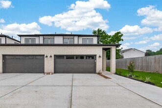 Building Photo - 4328 Avron Dr