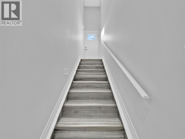 Building Photo - 3549 Peter St