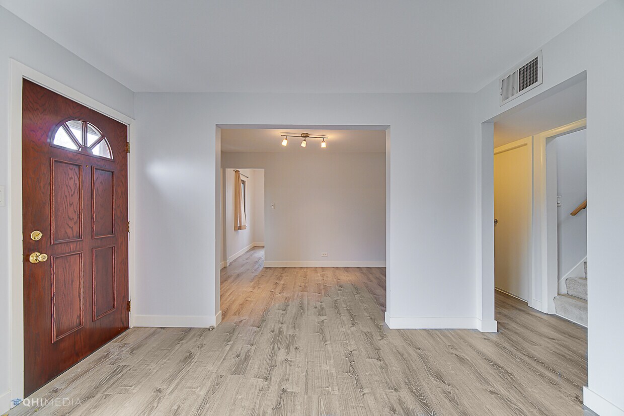 Foto principal - 2815 S Craig Dr