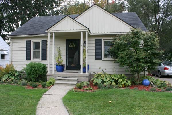 Building Photo - 1017 Woodsboro Dr