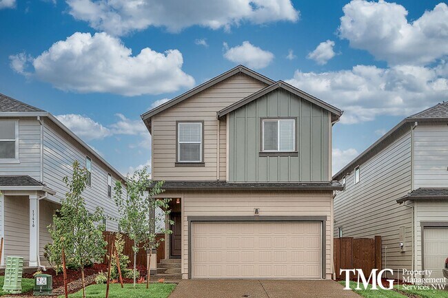 Building Photo - Pet Friendly 4 bed 2.5 bath New Constructi...