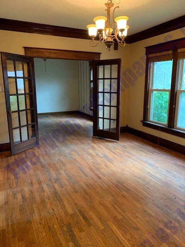 Foto del edificio - Now leasing for August!