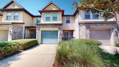Building Photo - 7027 Coldwater Dr