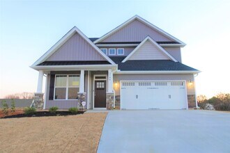 Building Photo - 2704 Millhone Dr