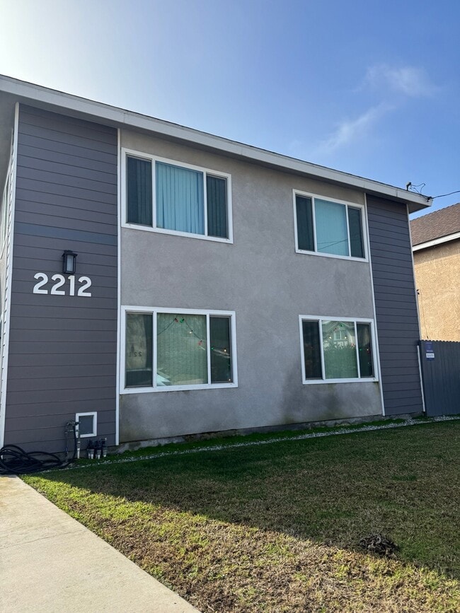 Foto del edificio - 2212 Voorhees Ave.