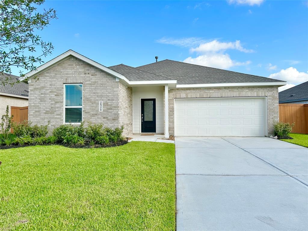 Primary Photo - 2524 Lago Costa Dr