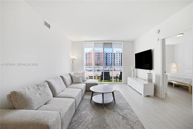 Foto del edificio - 2775 NE 187th St