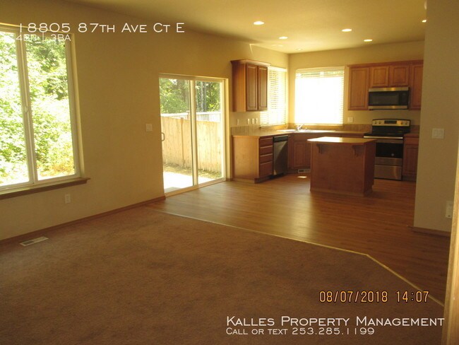 Foto del edificio - 18805 87th Ave Ct E