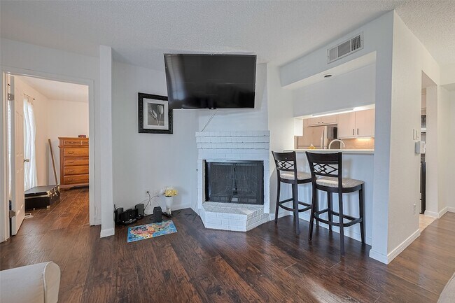 Foto del edificio - 1505 Ward Rd