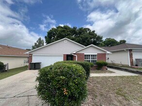 Building Photo - 2952 Raines St
