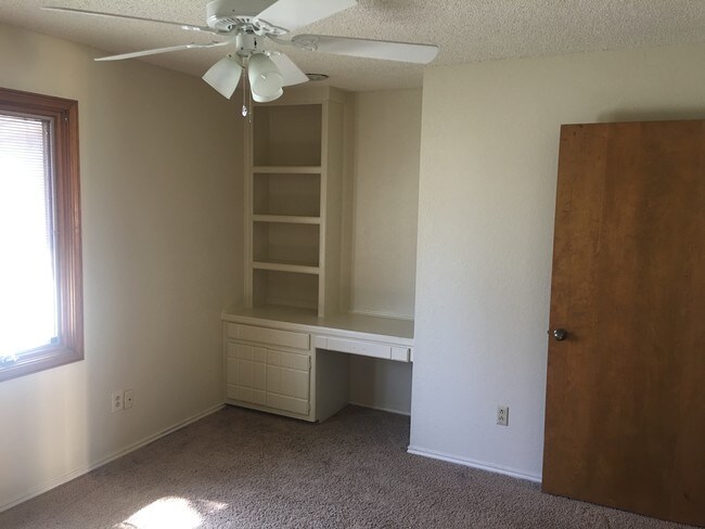 Building Photo - 5207 90th St