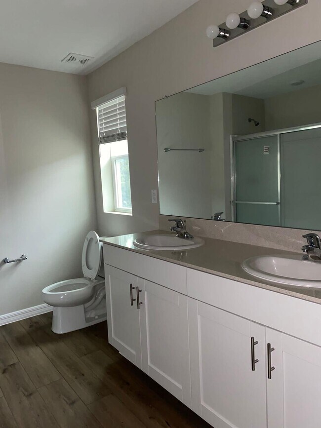 Foto del edificio - 7537 Peace Lily Ave