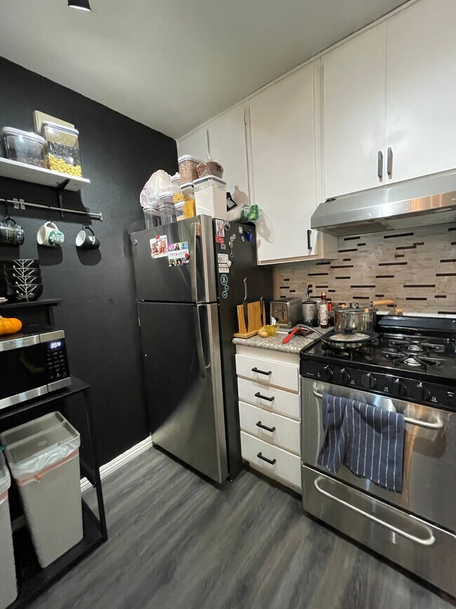 Kitchen - 8463 De Soto Ave