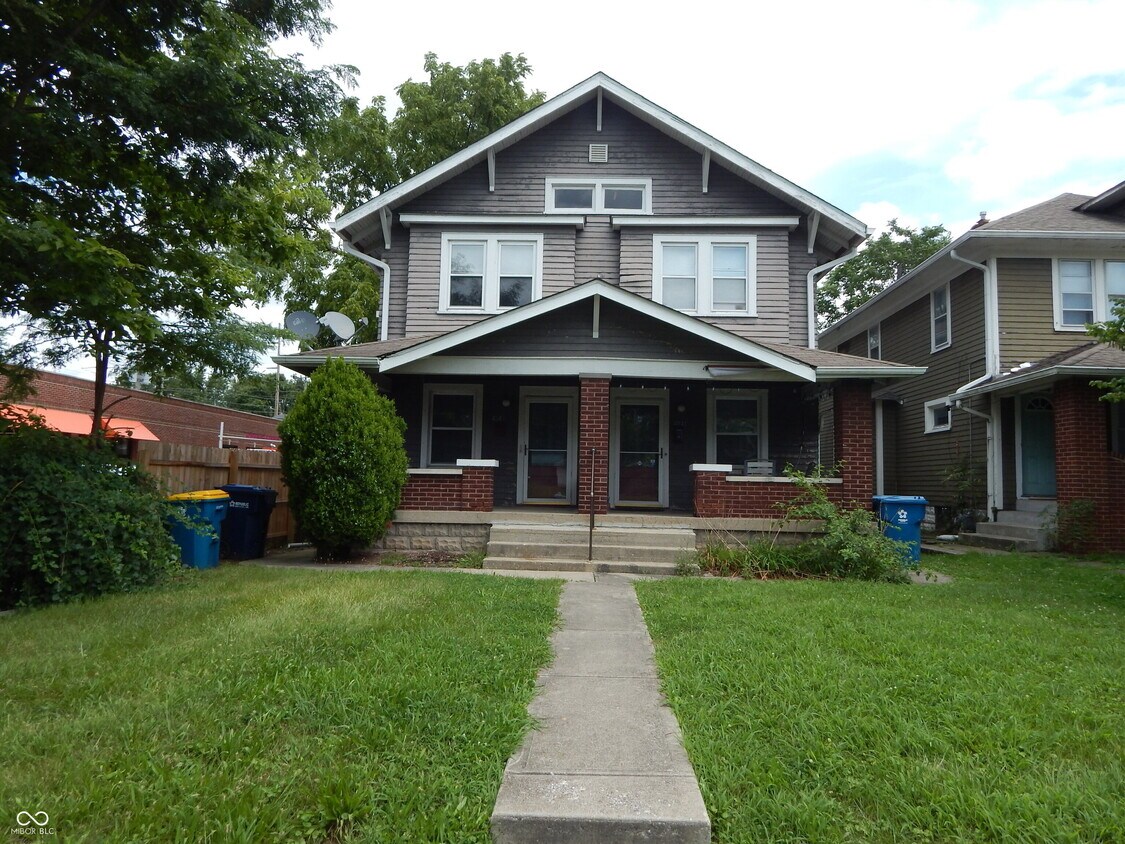 Foto principal - 4843 N College Ave