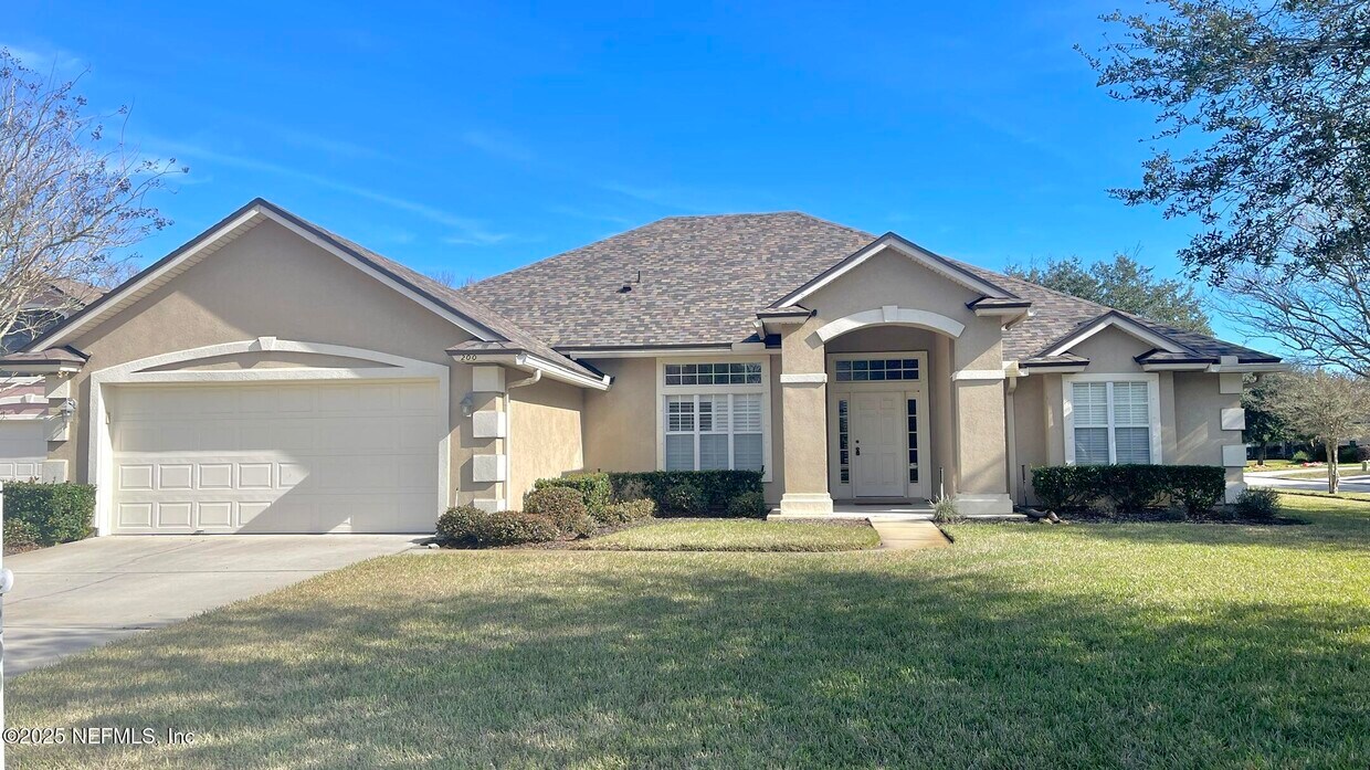 Foto principal - 200 Joseph Lake Ct