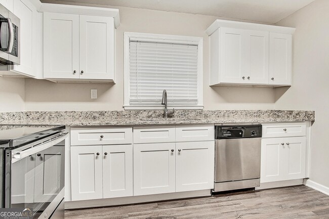 Foto del edificio - 3065 Glendale Ct