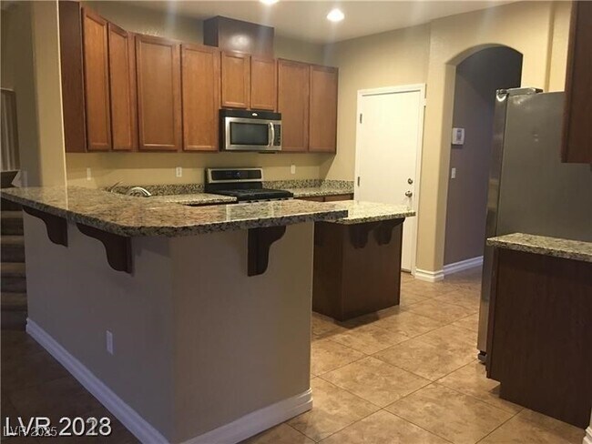 Foto del edificio - 6480 Trautman Ct