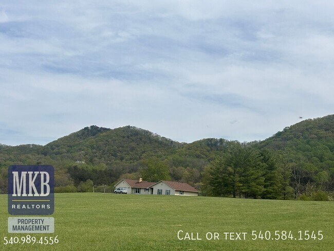 Foto del edificio - 5056 Catawba Valley Dr