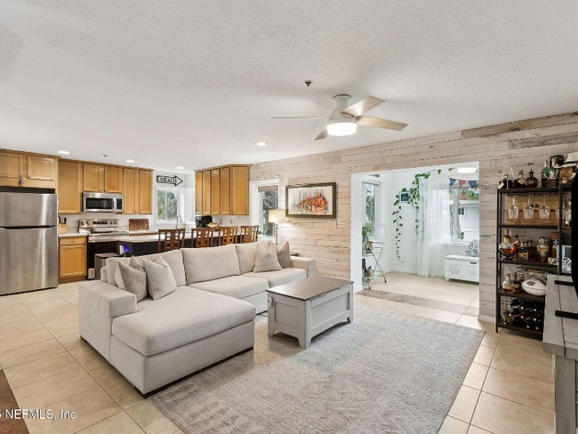 Foto del edificio - 201 10th Ave N