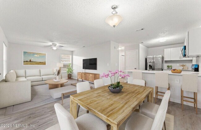 Foto del edificio - 1543 Brook Forest Dr