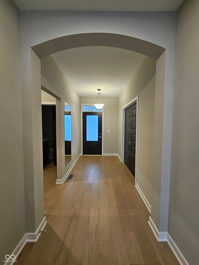 Foto del edificio - 228 Oakhurst Wy