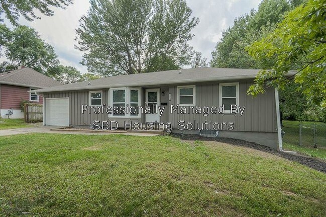 Building Photo - 9806 Belmont Ave
