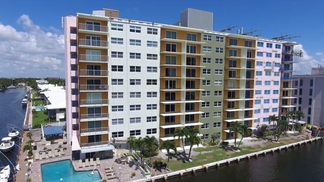 Foto del edificio - 2900 NE 30th St