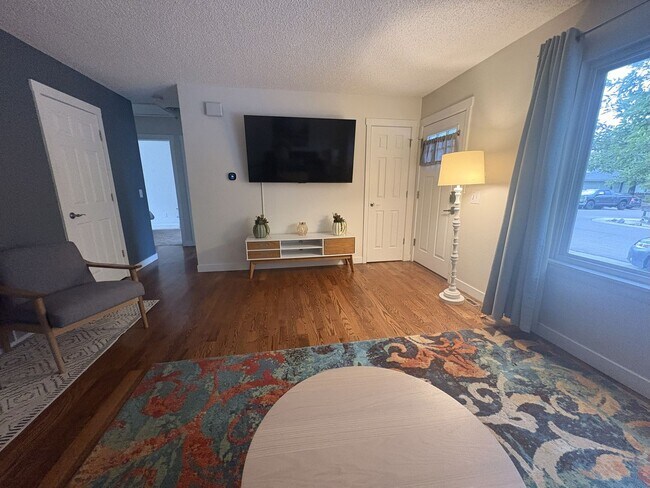 Foto del edificio - 2BD, 1BA Apartment for Lease in Lafayette