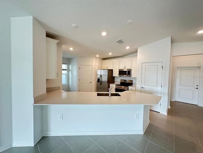 Foto del edificio - 5636 Lemon Grass St