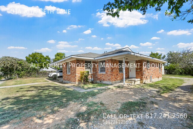 Building Photo - Charming Duplex in North Richland Hills
