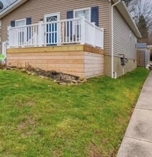 Building Photo - 1906 Springfield Center Rd