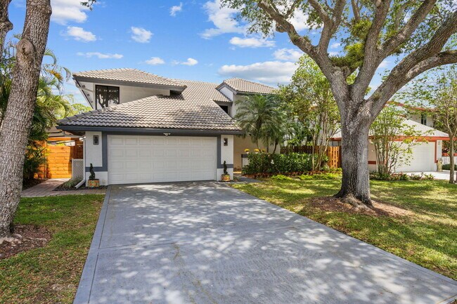 Foto del edificio - 6601 Sweet Maple Ln