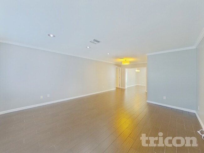 Building Photo - 2641 Gleneagles Dr