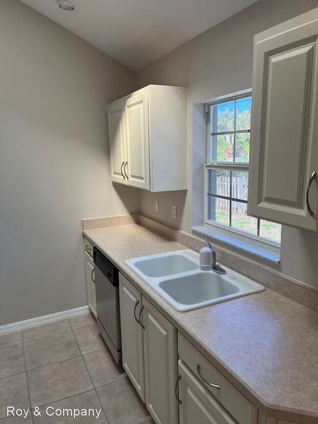 Foto del edificio - 3 br, 2 bath House - 527 Terrier Way