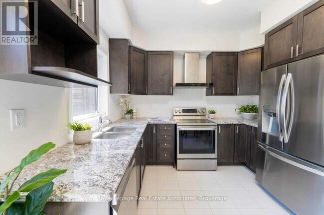 Photo du bâtiment - 4 Bilanski Farm Rd