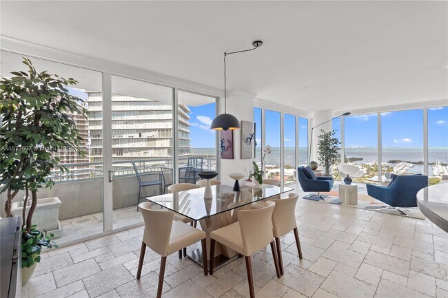Foto del edificio - 3400 SW 27th Ave