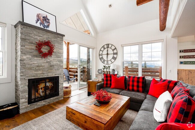 Building Photo - c1 Saddle Ridge Rd