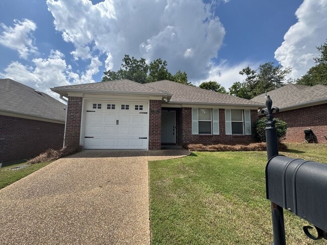 Building Photo - Cozy 2 Bed/ 2 Bath in Castlewoods Subdivis...
