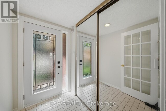 Building Photo - 2023 Rolling Brook Dr