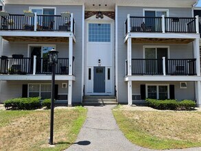 Building Photo - 13 Chapel Hill Dr