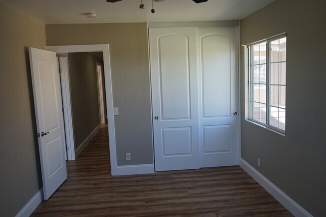 Building Photo - 972 Camino Del Sol